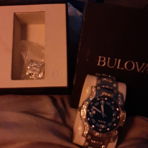 Watch - Picture 3 of 6